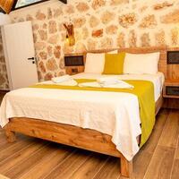 Villa Fiesta — 102