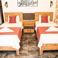 Villa Fiesta — 110
