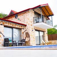 Villa Fiesta — 132