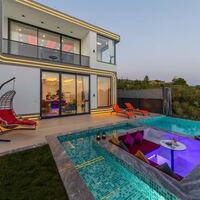 Villa Sisters – villa for rent in Üzümlü