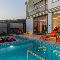 Villa Sisters – villa for rent in Üzümlü