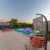 Villa Sisters – villa for rent in Üzümlü