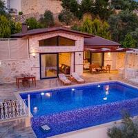 Villa Selen Pool 5 – villa for rent in Üzümlü
