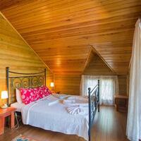 Villa Zeytin Evi Bedroom 1 – villa for rent in İslamlar