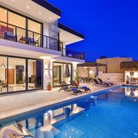 Villa Fi Manor – villa for rent in Üzümlü
