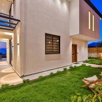 Villa Fi Manor – villa for rent in Üzümlü