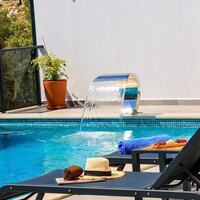 Villa Fi Manor – villa for rent in Üzümlü