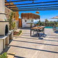 Villa Fi Manor – villa for rent in Üzümlü