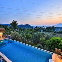 Villa Fi Manor – villa for rent in Üzümlü