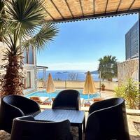 Villa Berat – villa for rent in Kördere