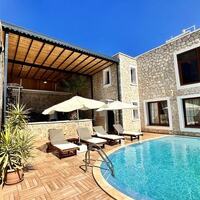 Villa Berat – villa for rent in Kördere