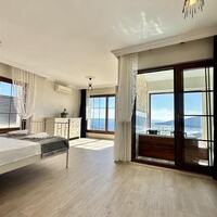Villa Berat – villa for rent in Kördere