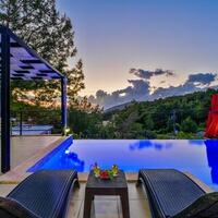 Villa Truva — 2