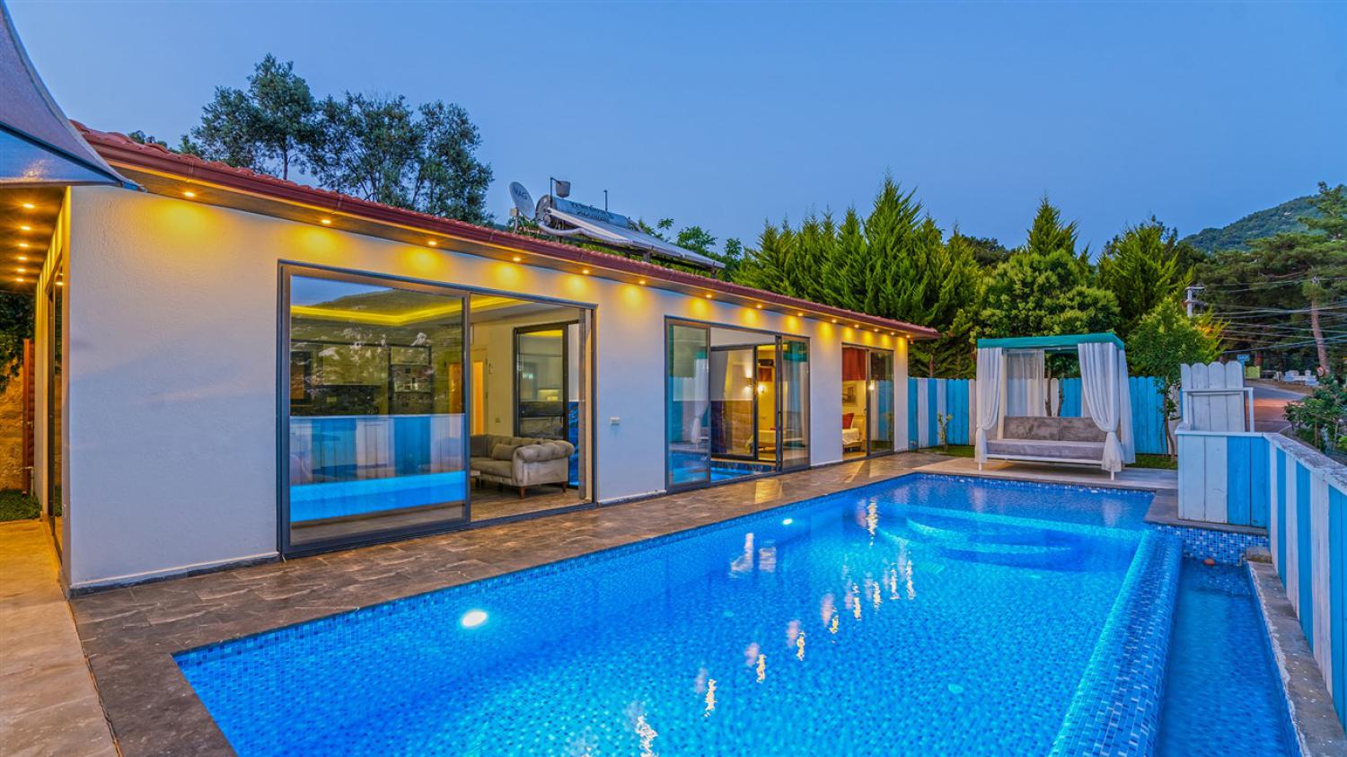 Villa Monolisa-Kalkan/İslamlar ,3 bedrooms/Sleeps 6 villa with private secluded pool,unvisible pool terrace,compeletely private pool terrace,halal villa holiday,halal booking