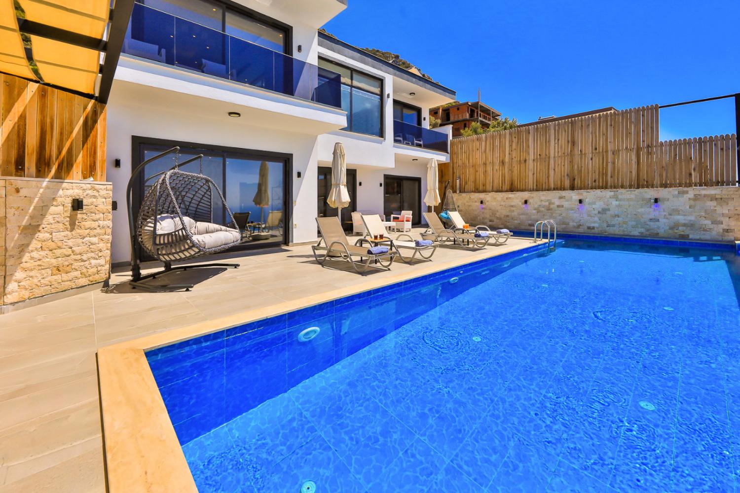 Villa Zeugma,Kalkan Luxury 3 bedrooms villa/Sleeps Capacity Up to 6 people