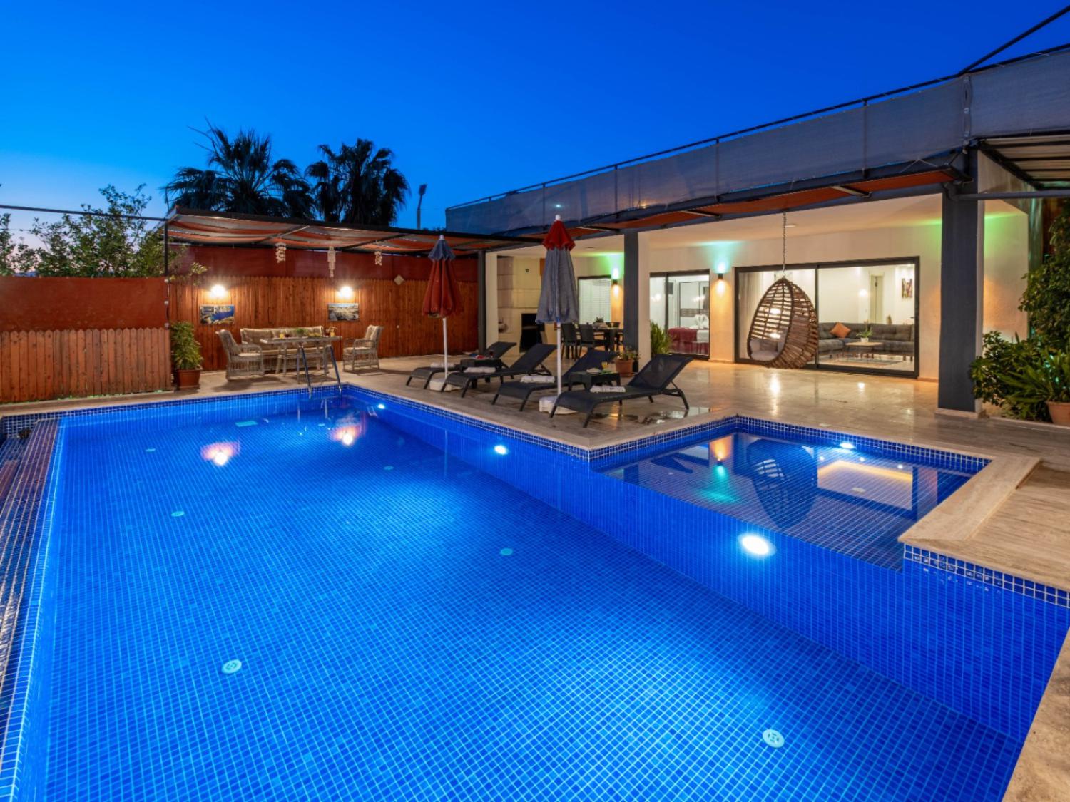 VILLA NEFES YESILKOY