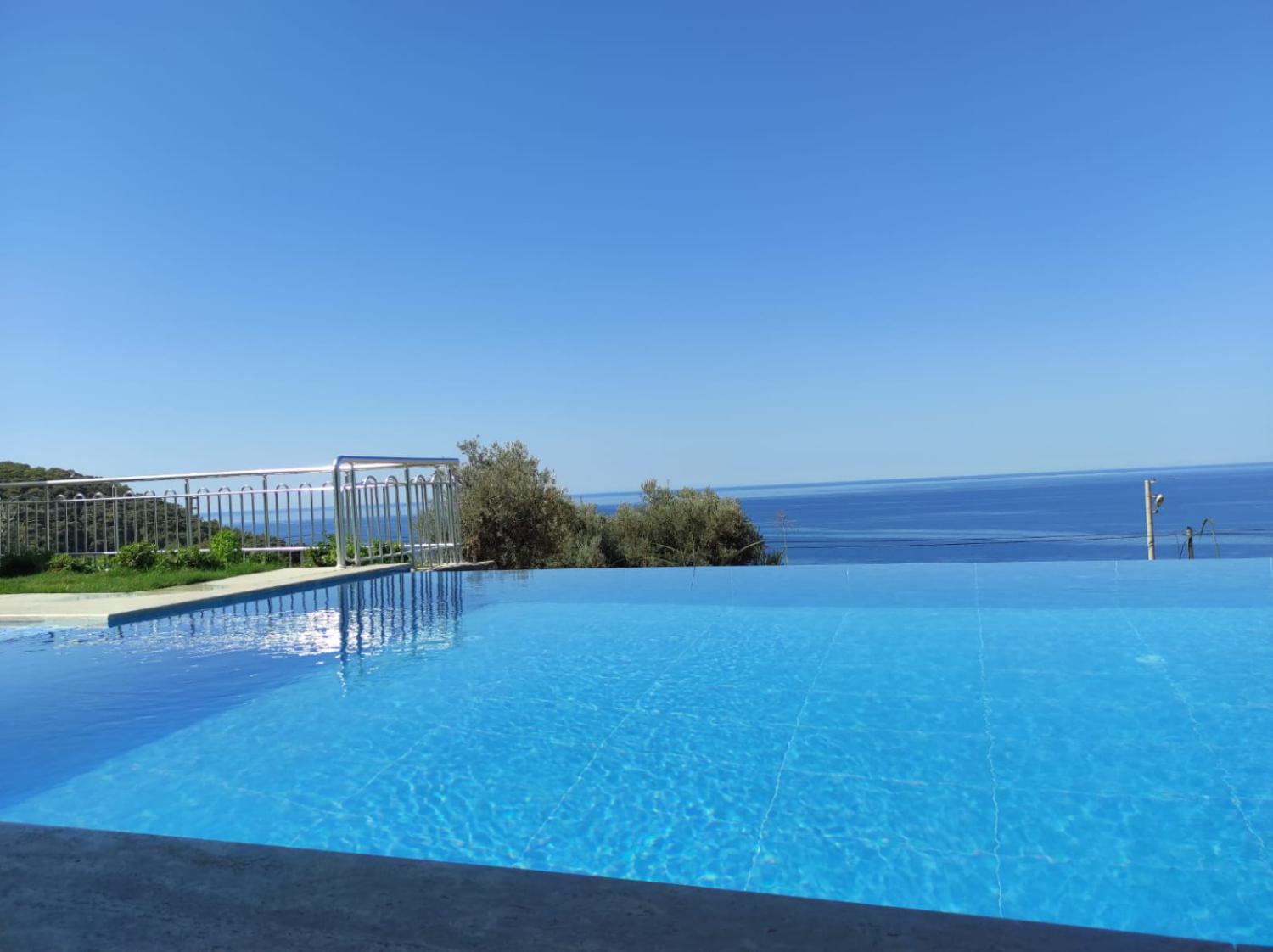 Villa Ahenk