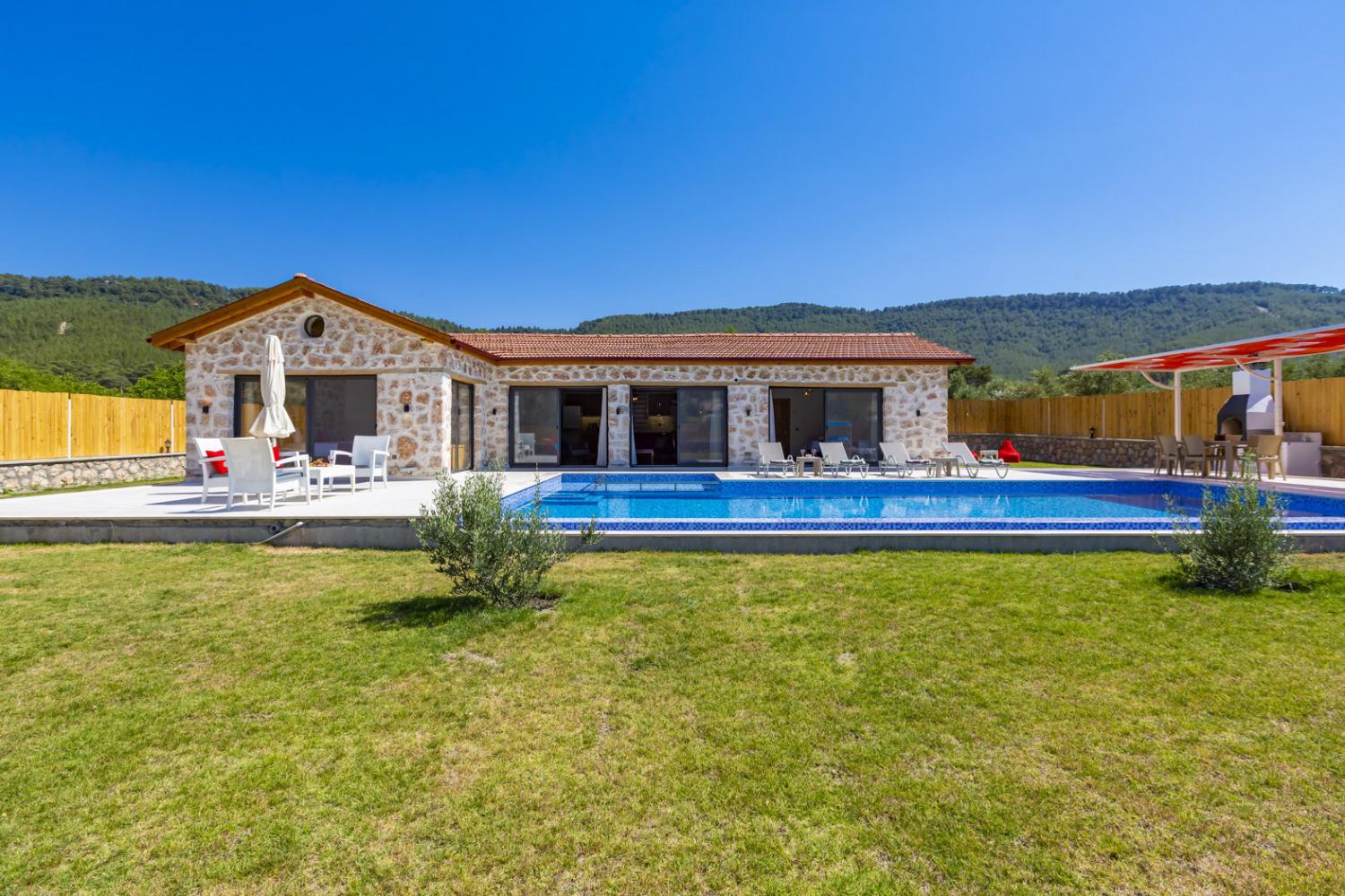 Villa Blue Bird,2 bedrooms villa with 4 sleeps capacity and located Kalkan Saribelen area