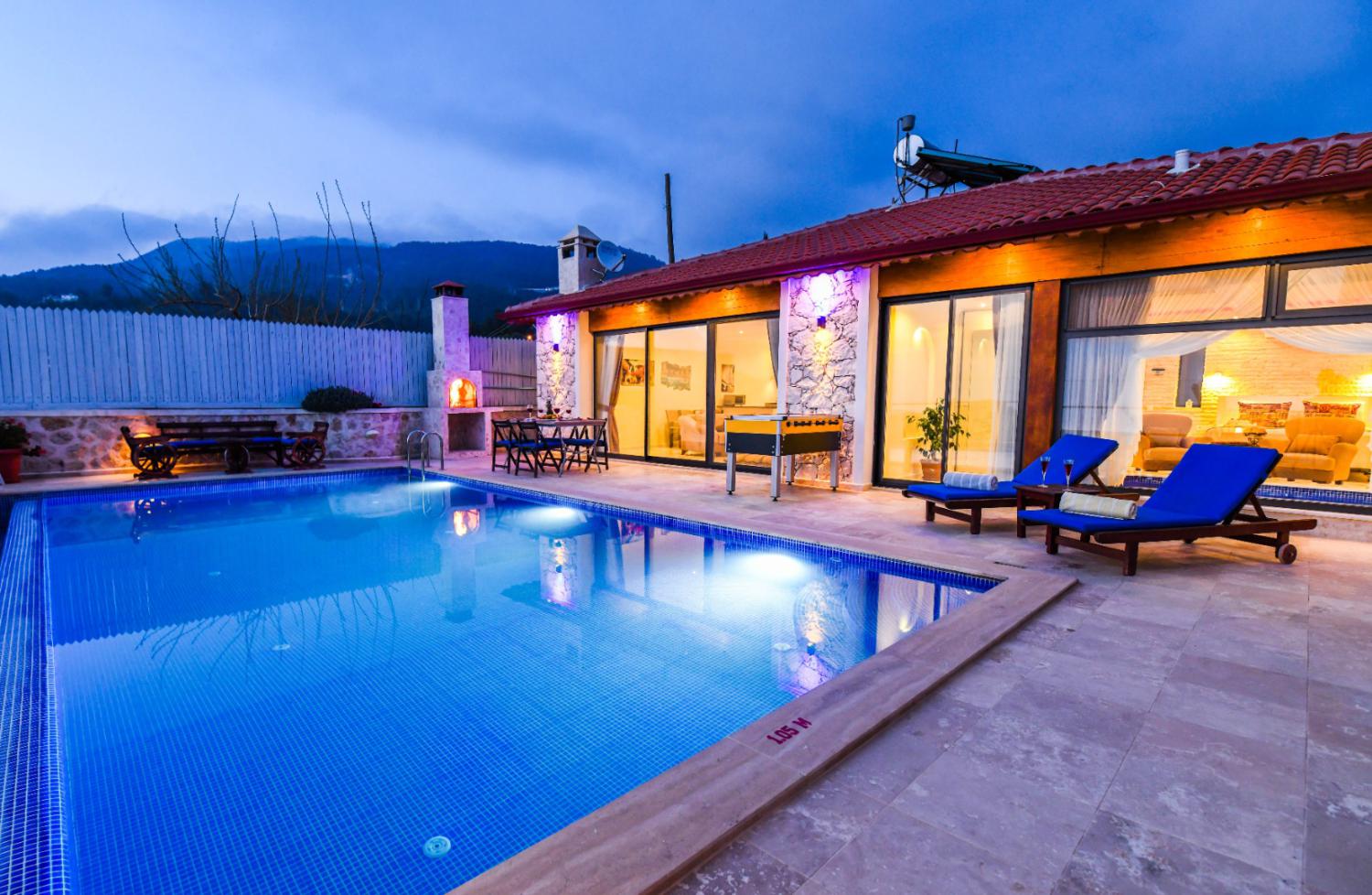 Villa Busra-Kalkan/İslamlar Village,1 Bedroom Luxury Honeymoon Villa with heated jacuzzi pool,%100 private pool,Unvisible Pool Terrace