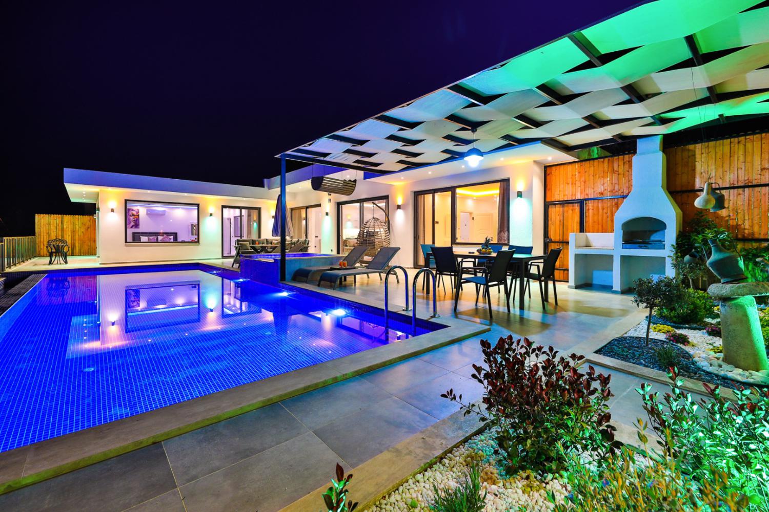 VİLLA ZEYTİN SARIBELEN