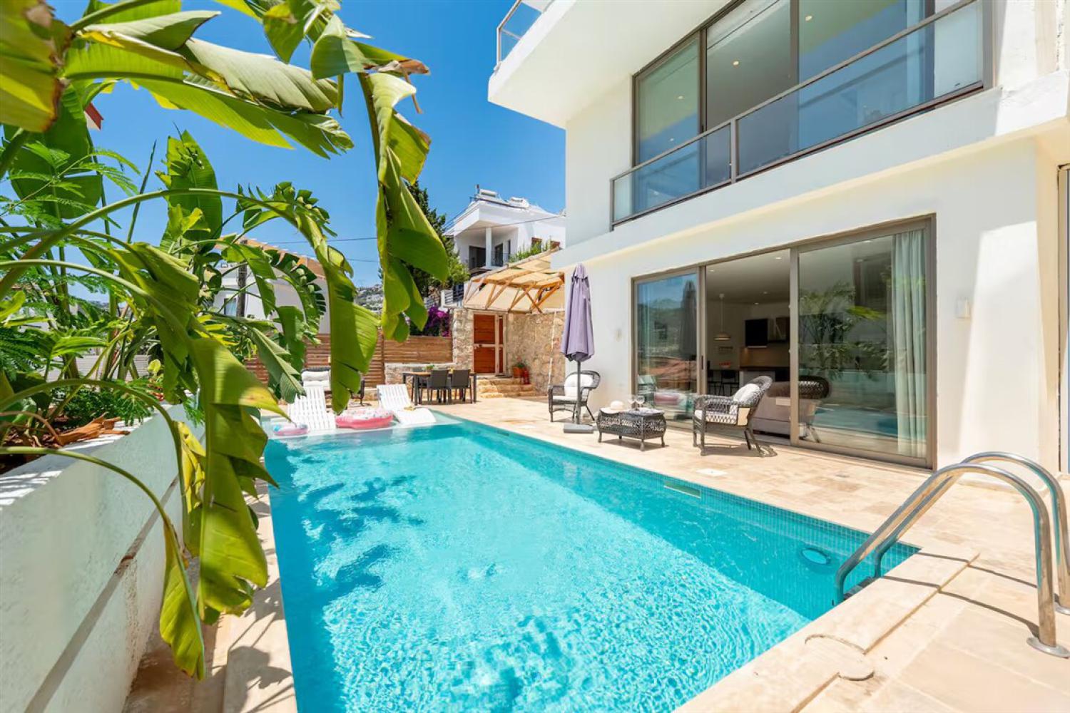 VILLA ELMA 2