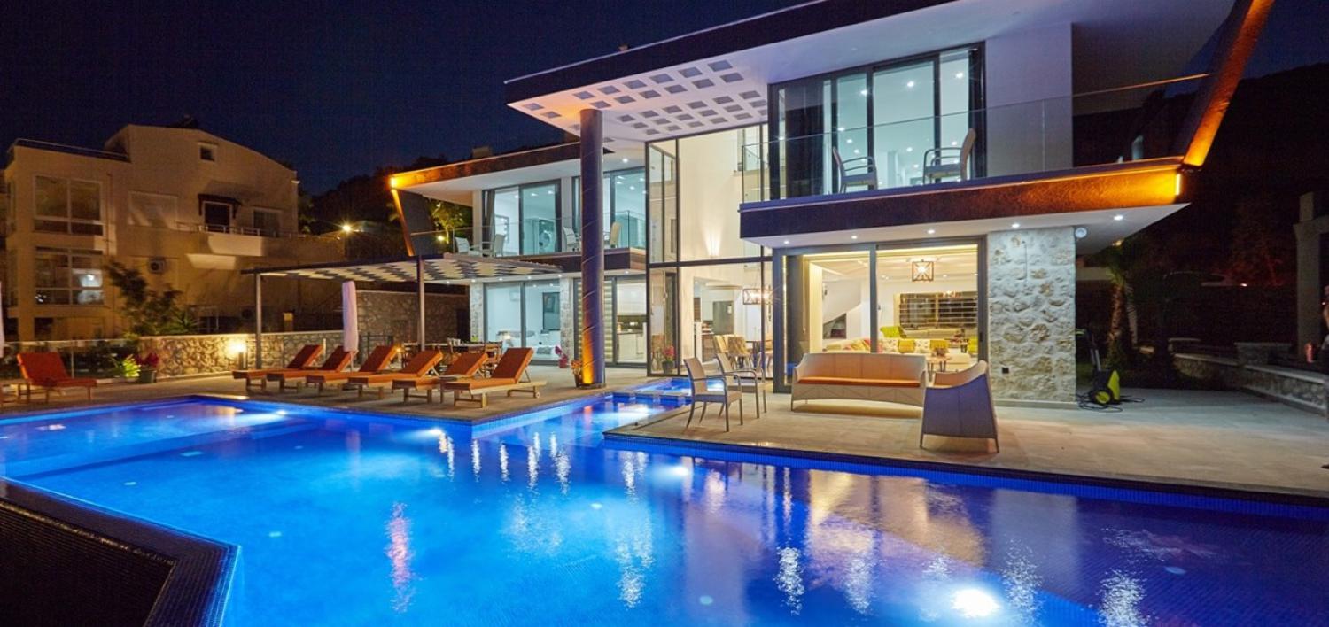 Villa Unlimited-Kalkan/Ortaalan,5 Bedrooms/Sleeps 10,Luxury Villa with Private Infinity Pool(Heated),Jacuzzi