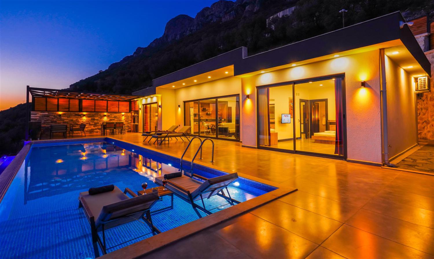 VİLLA LİYA KORDERE