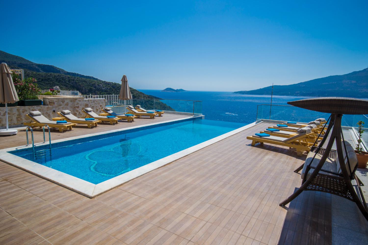 Villa Mavi Kelebek-Kalkan/Kisla,6 Bedrooms/Sleeps 12,Luxury Villa with Uninterrupted Sea Views
