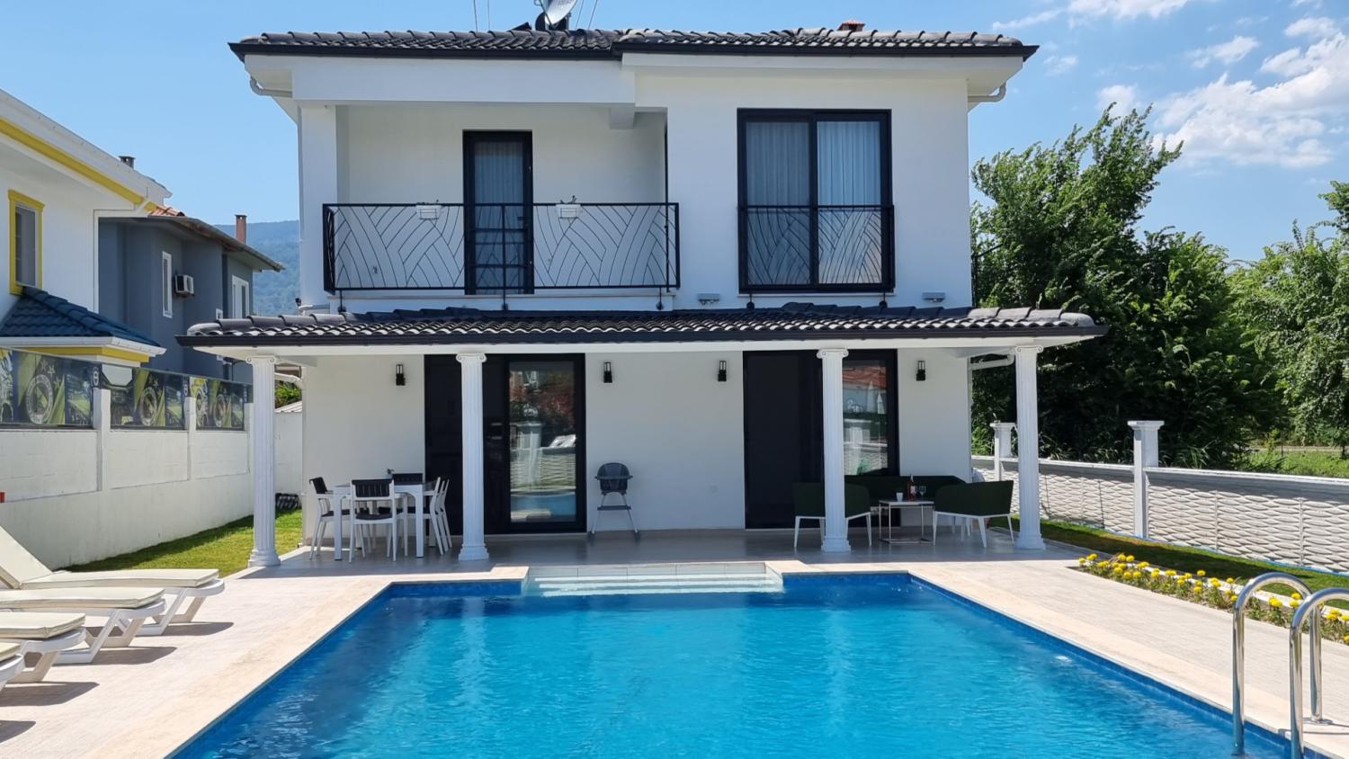 Villa Dolce Vita,Located in Dalyan and 4 bedrooms villa with 8 people capacity