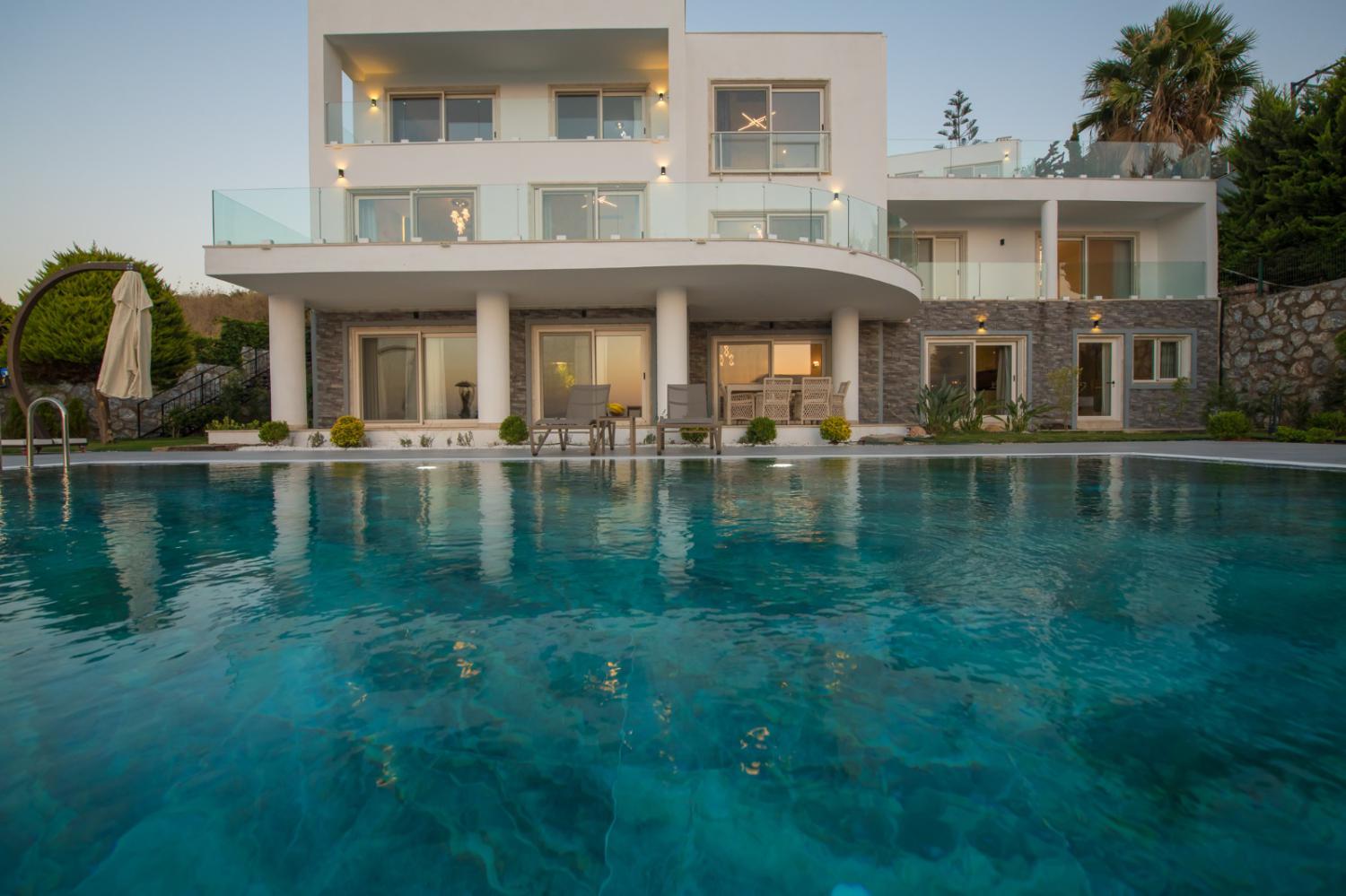 Villa Super Boss 2; Sea view villa for rent with (6) bedrooms (12) people in Muğla, Bodrum