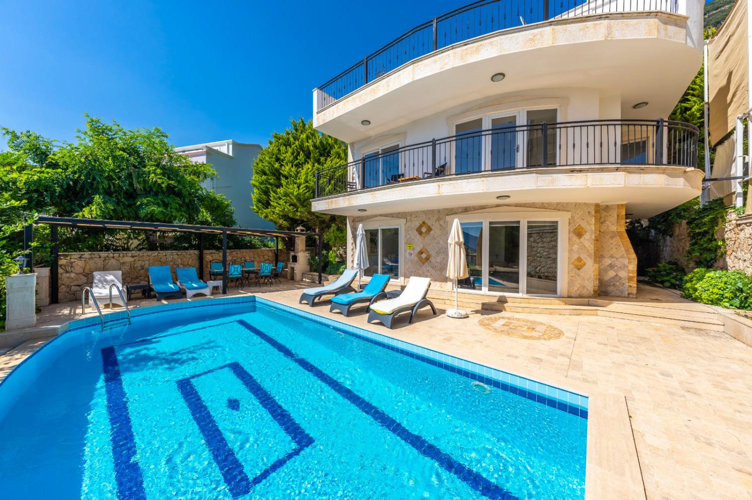 Villa Sarnic-Kalkan/Kiziltas Area,3 Bedrooms/Sleeps 6,Sea View,Private Pool,Jacuzzi