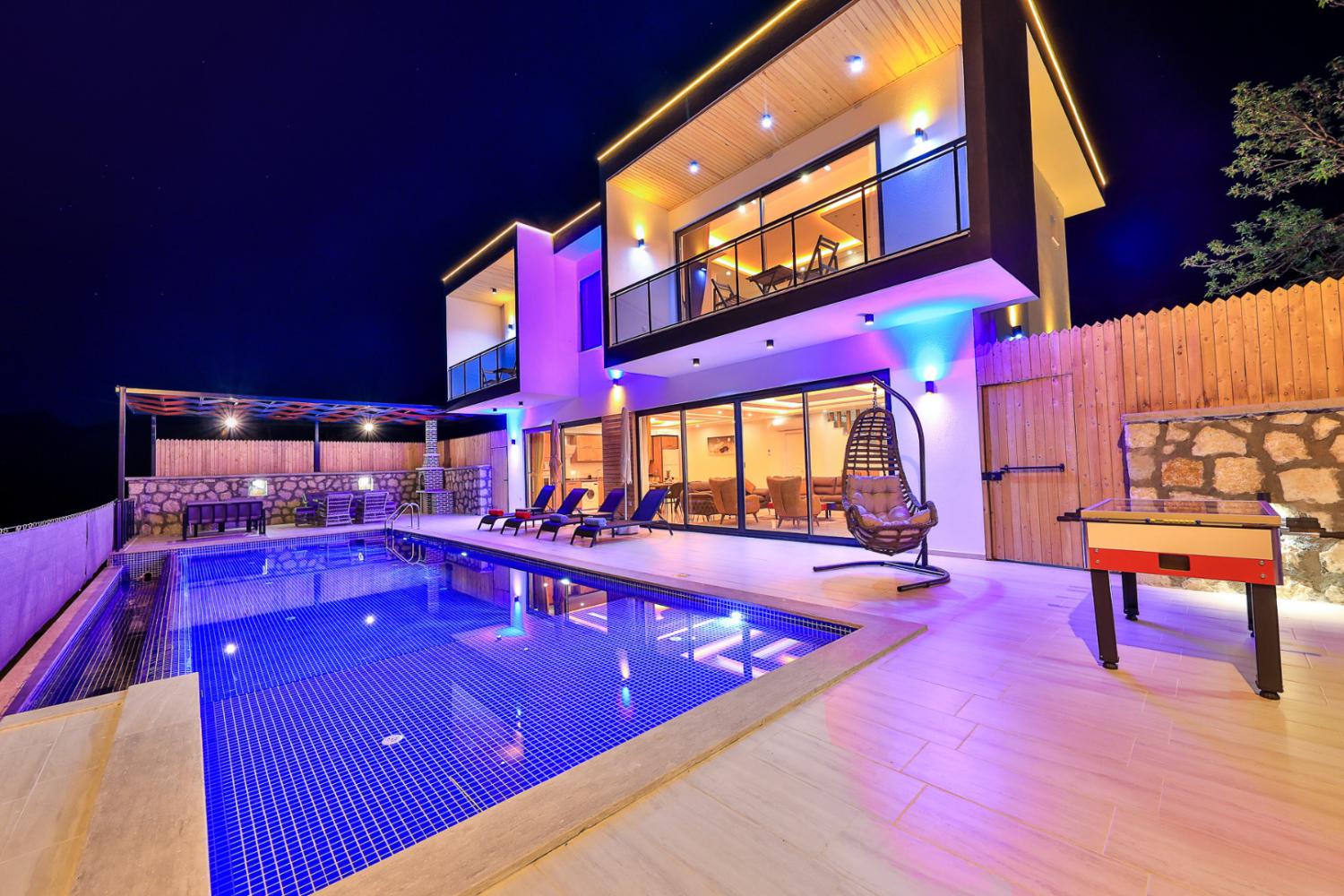 VILLA SU LUXURY